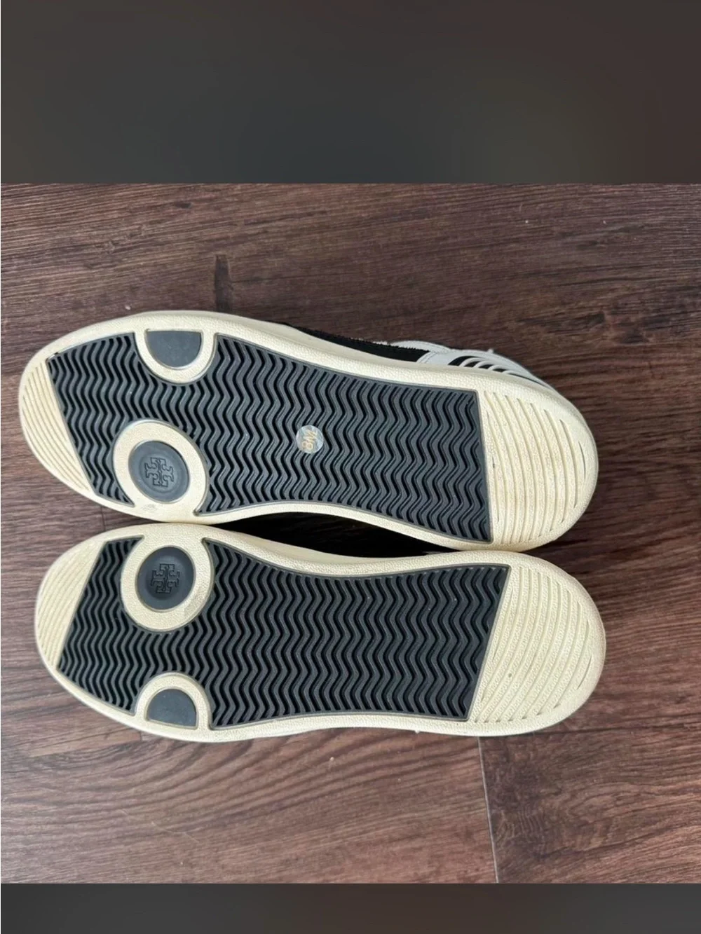 Tory Burch Black and White women Low-Top Leather Sneakers